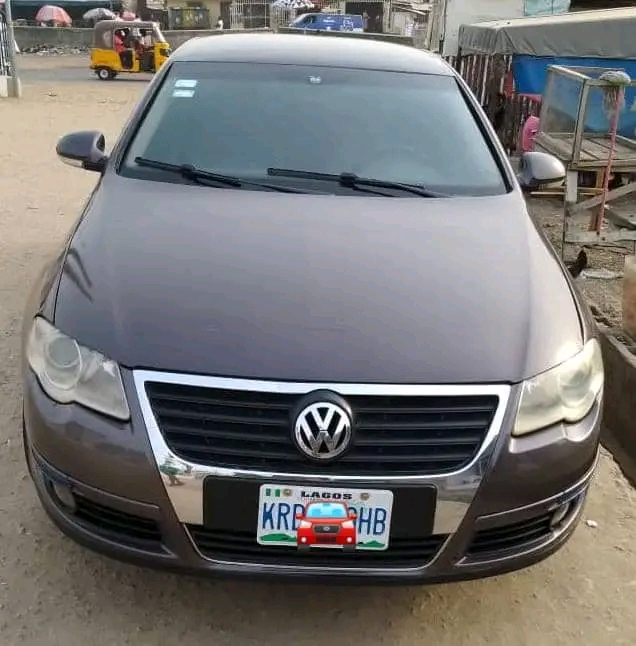 Volkswagen Passat  2008