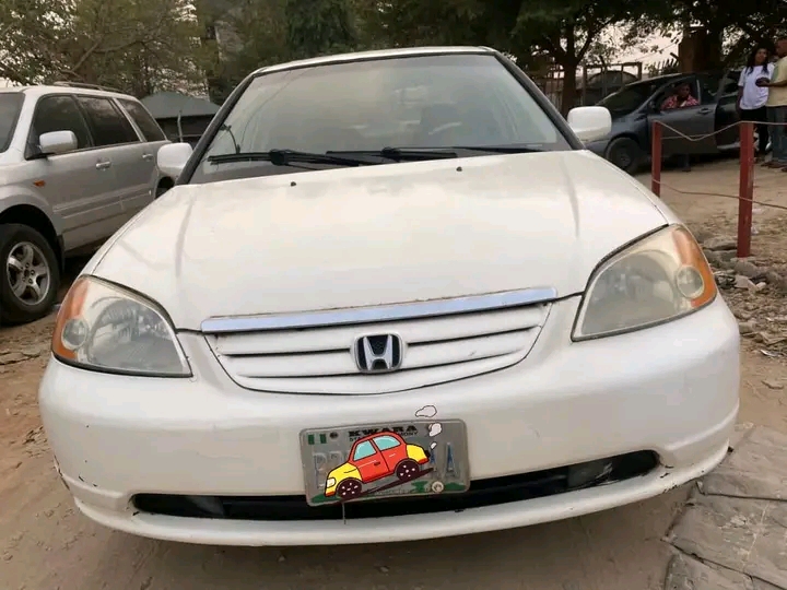 Honda Civic 2005 White