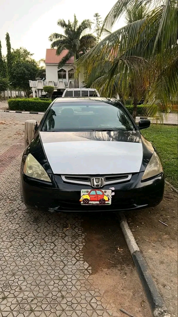 Honda Accord 2005 Black