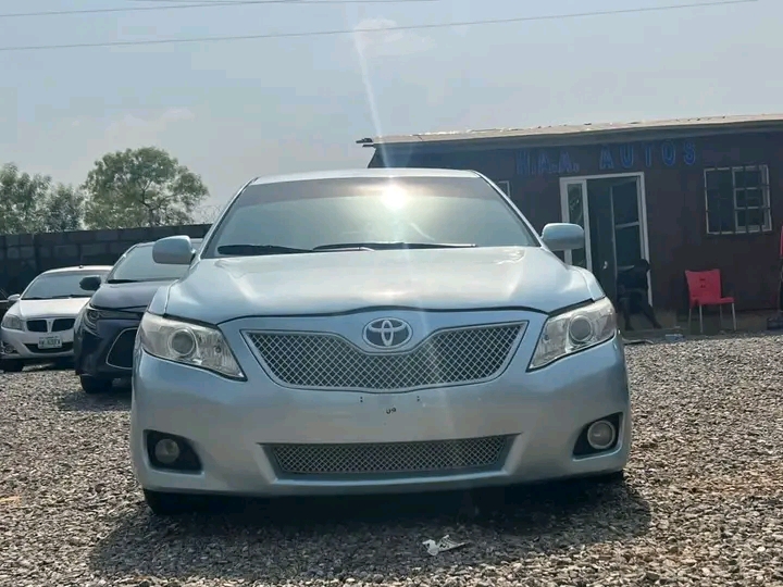 Toyota Camry 2010