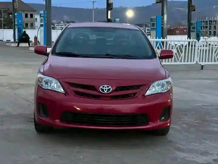 Toyota Corolla Sport 2013 Red