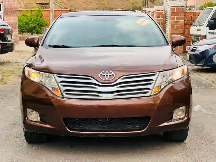 Toyota Venza 2010 Brown